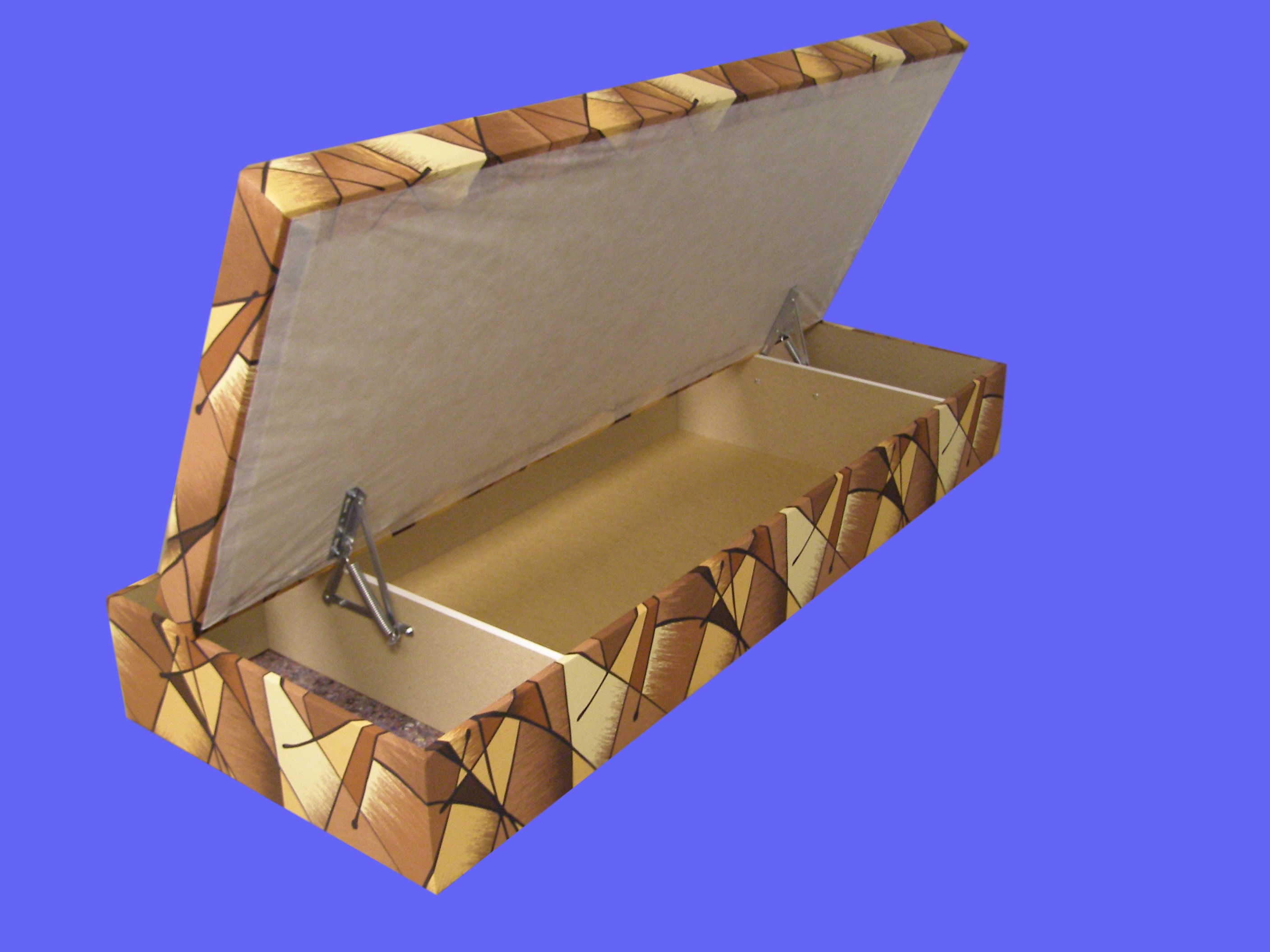 Válenda Typ 3 s úložným prostorem